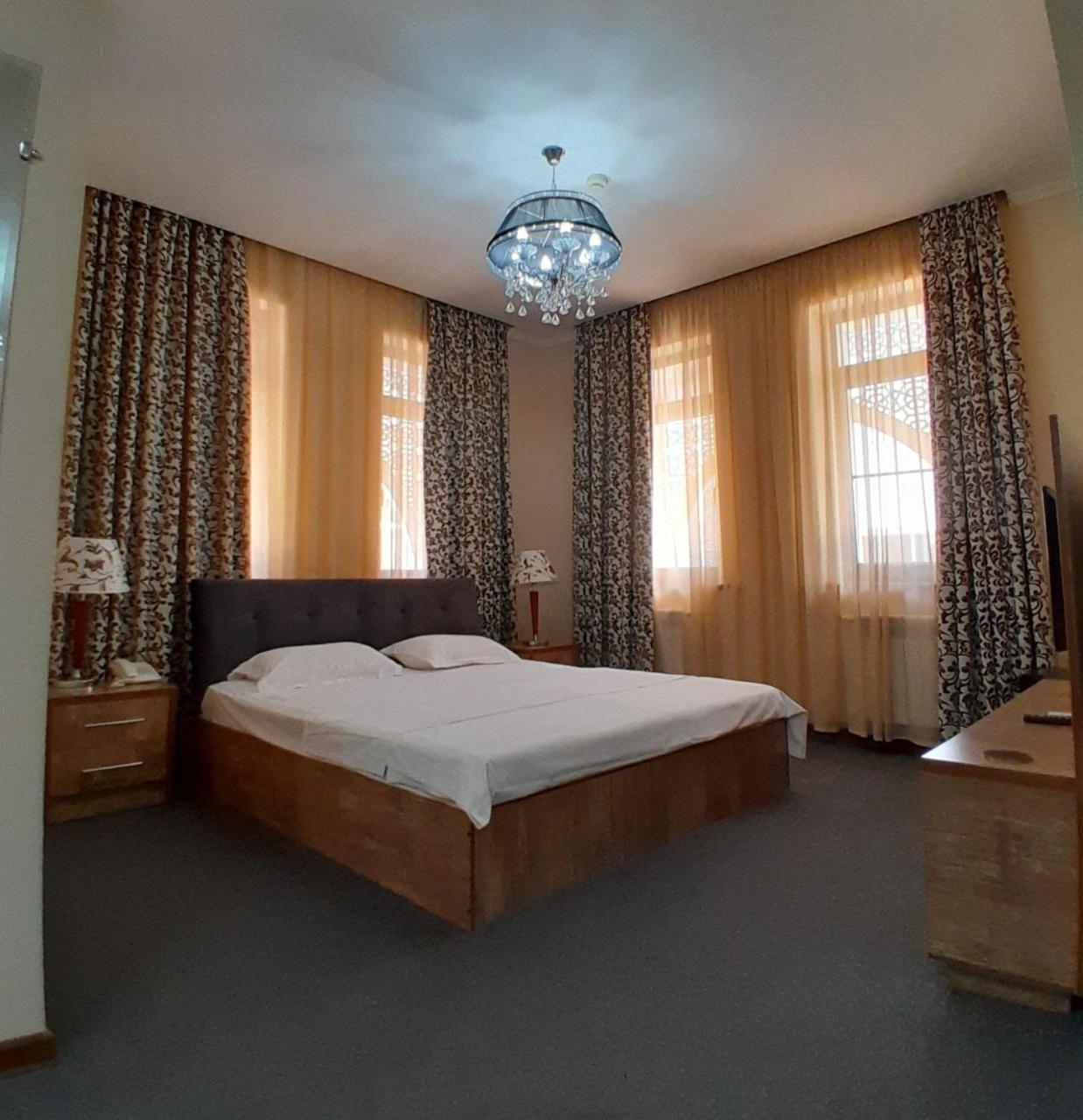 Hotel Bek Samarkand Eksteriør bilde