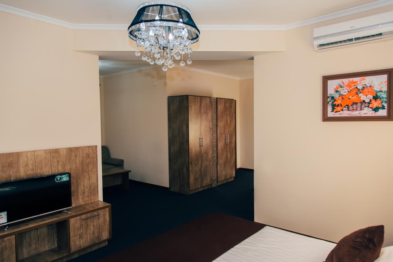 Hotel Bek Samarkand Eksteriør bilde