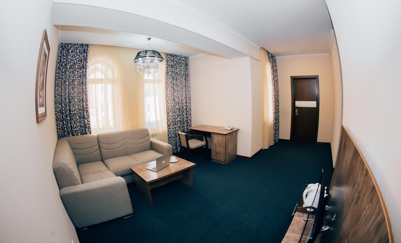 Hotel Bek Samarkand Eksteriør bilde